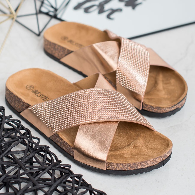 Bestelle Slippers With Cork Sole pink 1