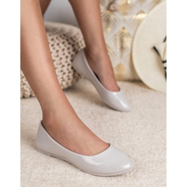 SHELOVET Lacquered ballerinas grey 1