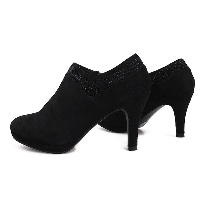 Marie's black ankle boots 2