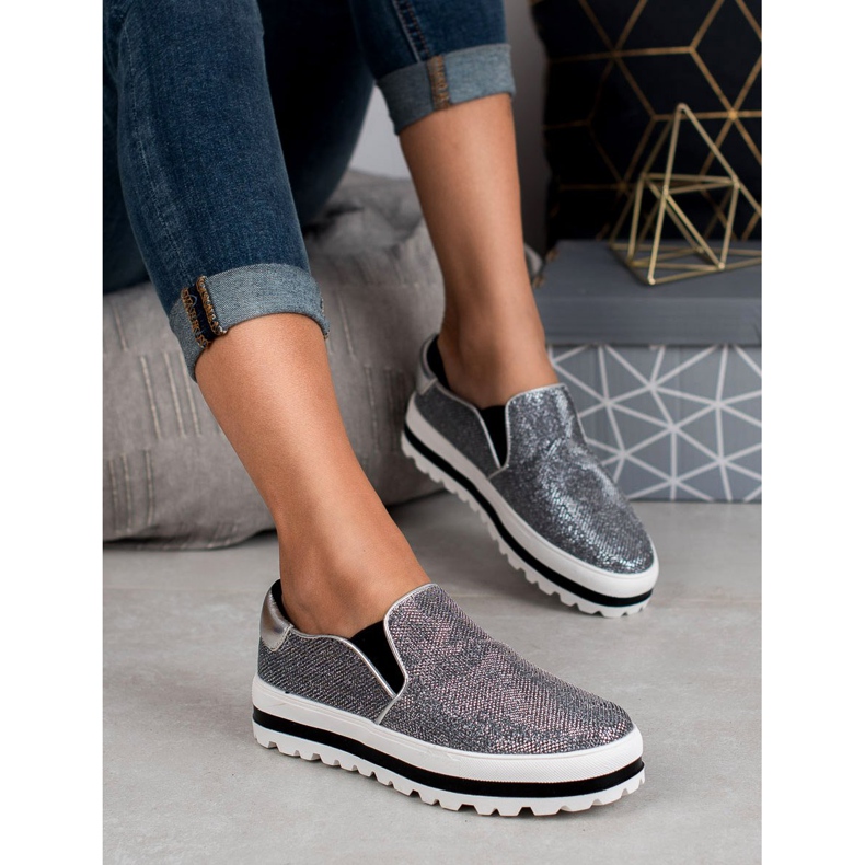 SHELOVET Light Slipons On The Platform black grey 1