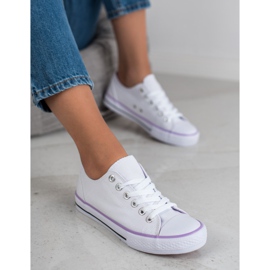 SHELOVET Classic white sneakers 1