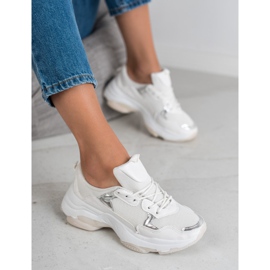Small Swan Casual Sneakers white 2