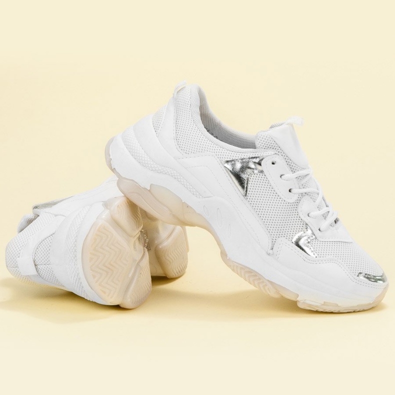 Small Swan Casual Sneakers white 1