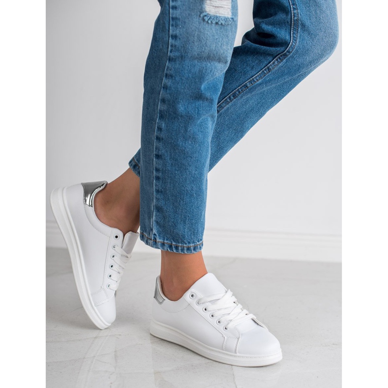 Jumex Fashionable Sports Shoes white 2