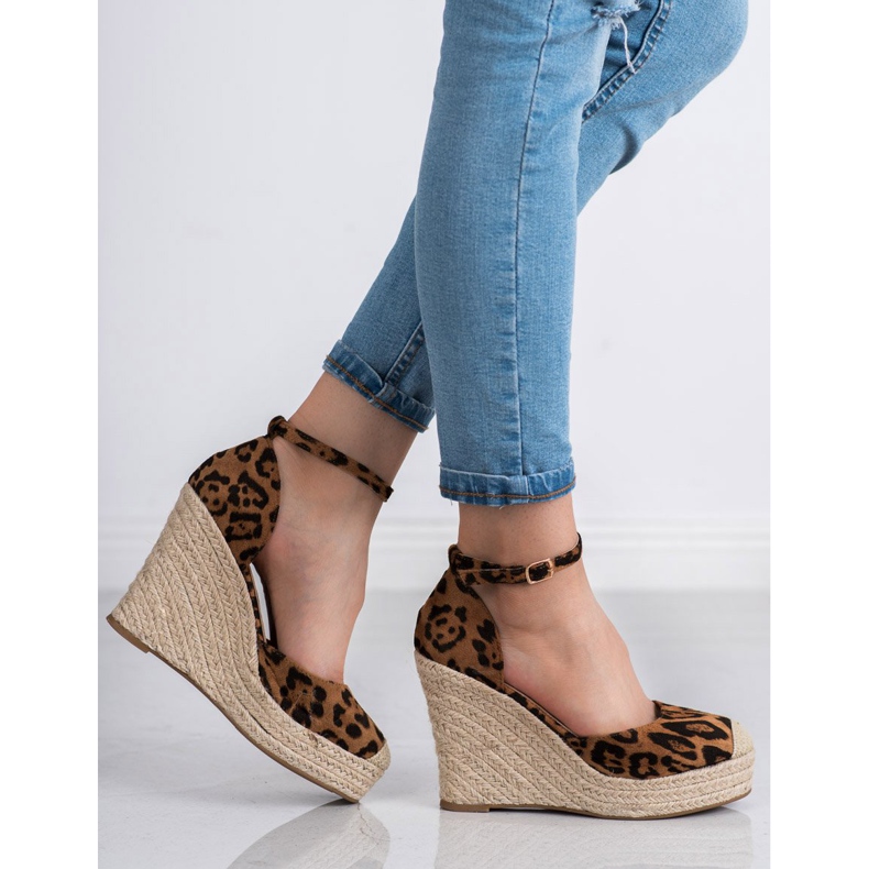 SHELOVET Pumps In Panetrka brown 1