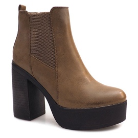 Boots On Heel With An Elastic E4863 Khaki green 1