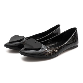 Lacquered Ballerinas With Heart C38 Black 2