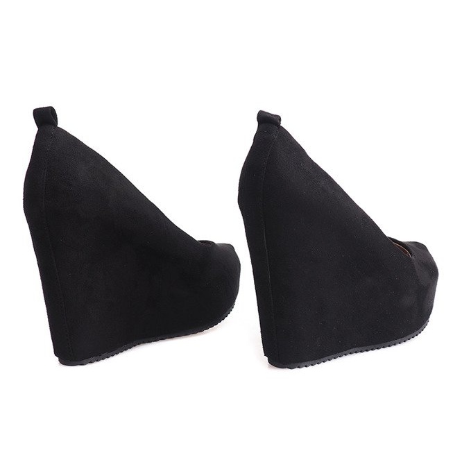 Suede Pumps On Wedge 066 Black 2