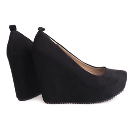 Suede Pumps On Wedge 066 Black 1