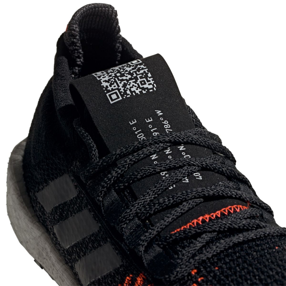 Running shoes adidas PulseBOOST Hd m M F33909 black