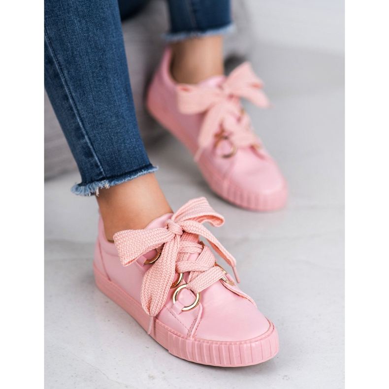 Seastar Pink brogues 1