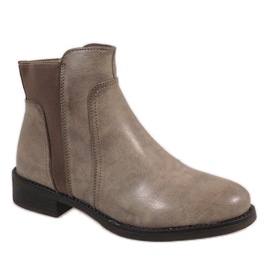 Beige insulated boots 9040 1