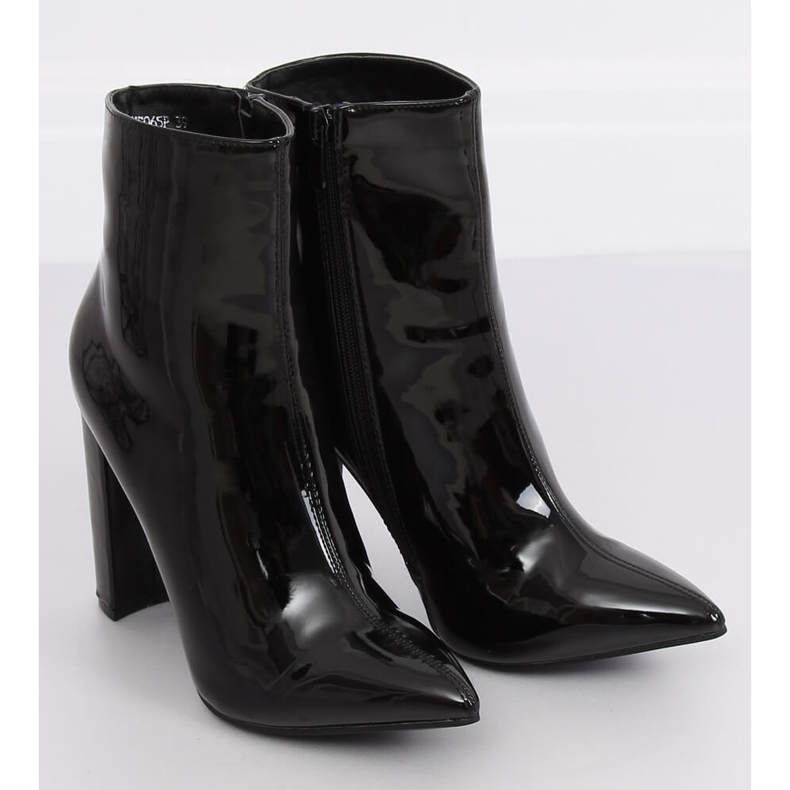 Black lacquered high-heeled boots NS065P Black 2