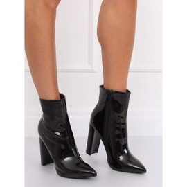 Black lacquered high-heeled boots NS065P Black 1