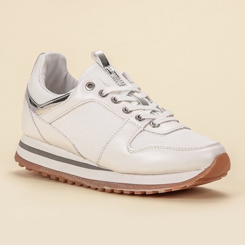 SDS White Sport Shoes 1
