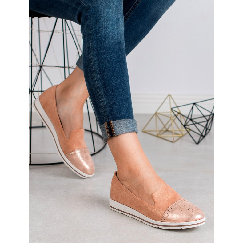 Kayla Lords with glitter pink 2