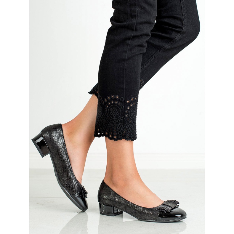 Kylie Flat Heel Pumps black 2