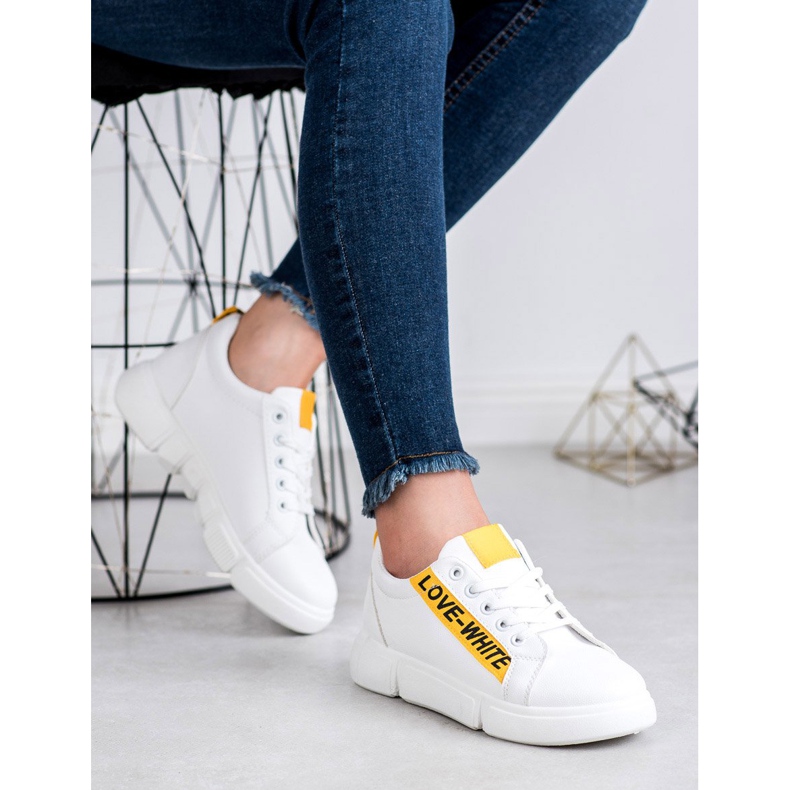 Jumex Comfortable Sports Shoes white 1