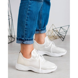 SHELOVET Slip-on Sports Shoes white 2