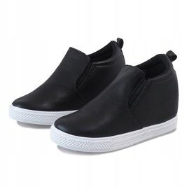 Black sneakers on the wedge DD384-4 2