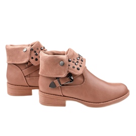 Pink boots with a GG-44P buckle 2