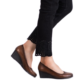 Vinceza Brown Pumps On A Wedge 2