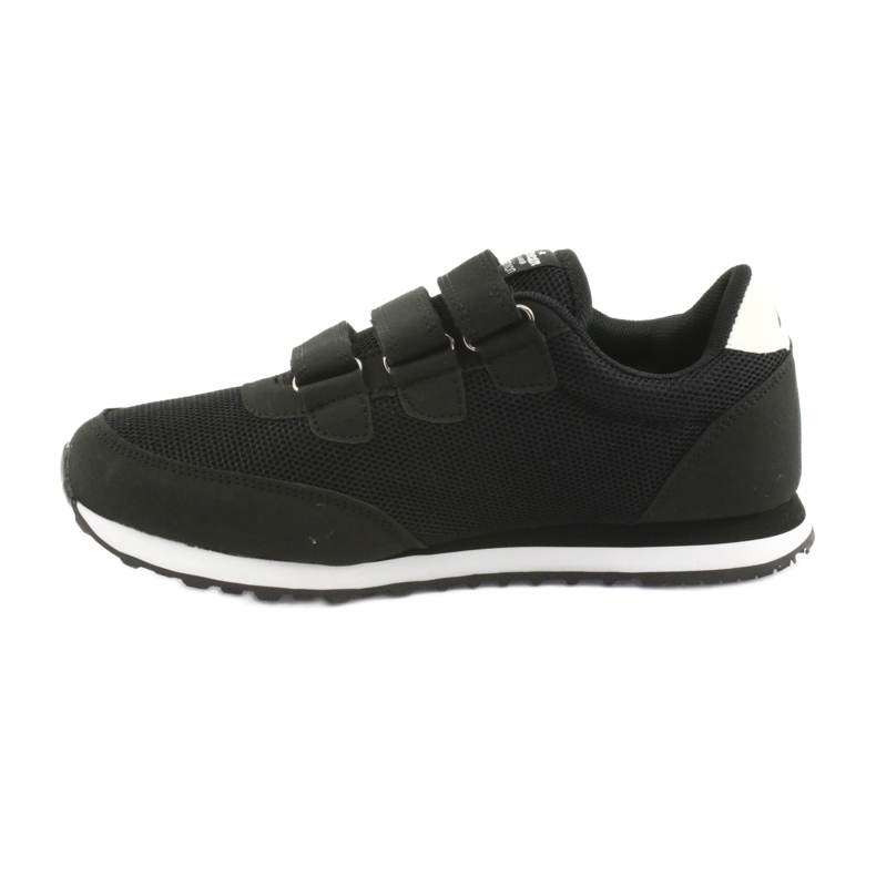 American Club WT25 black sports shoes 2 American Club WT25 black sports shoes 2