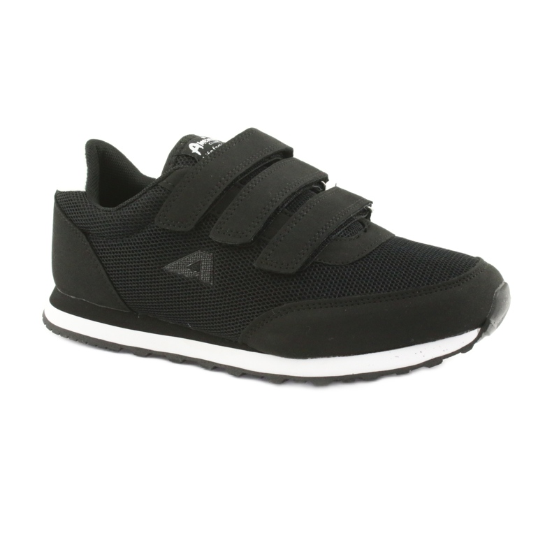 American Club WT25 black sports shoes 1 American Club WT25 black sports shoes 1