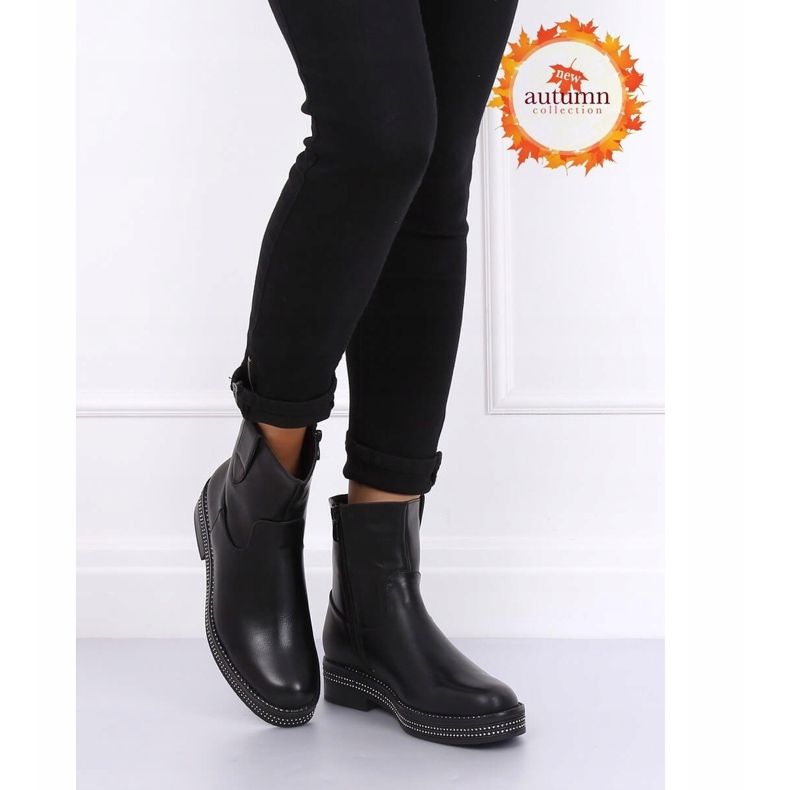 Black women's flat black boots CH1812-1 Black 1