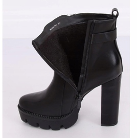 Black platform boots NS069P Black 2