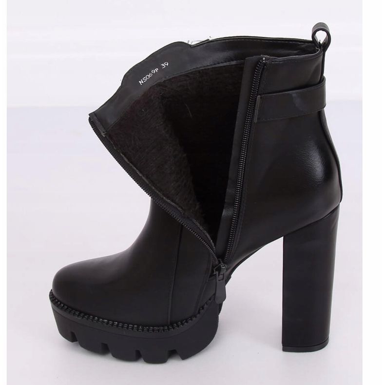 Black platform boots NS069P Black 2