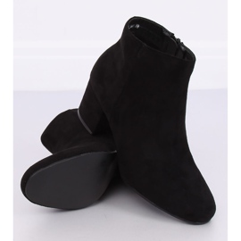 Black low-heeled boots YQ216P Black 1 Black low-heeled boots YQ216P Black 1