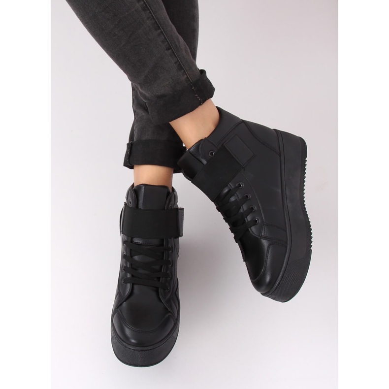 Black sneakers LA55 Black 1