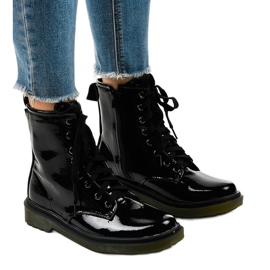 Black lacquered boots SD708 1