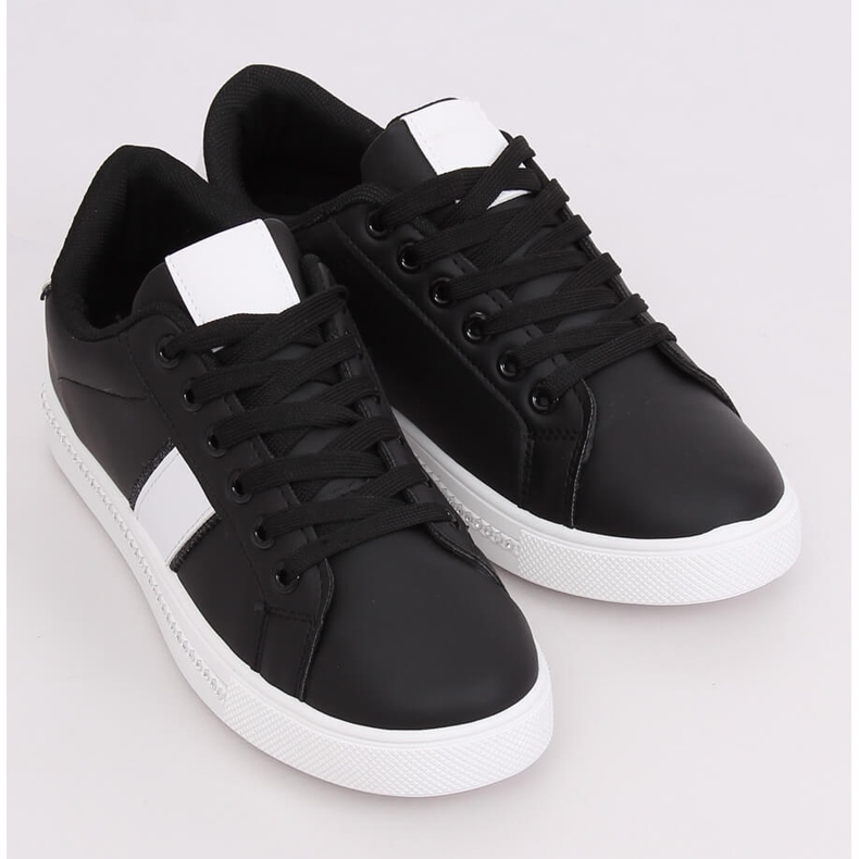 Black women's sneakers B5133B Black 2