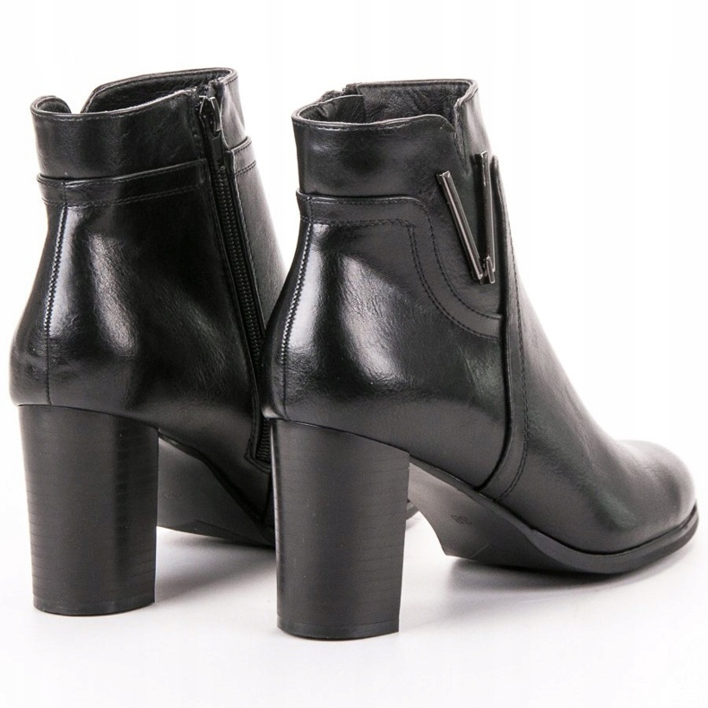 Vinceza Black Booties On A Post 2
