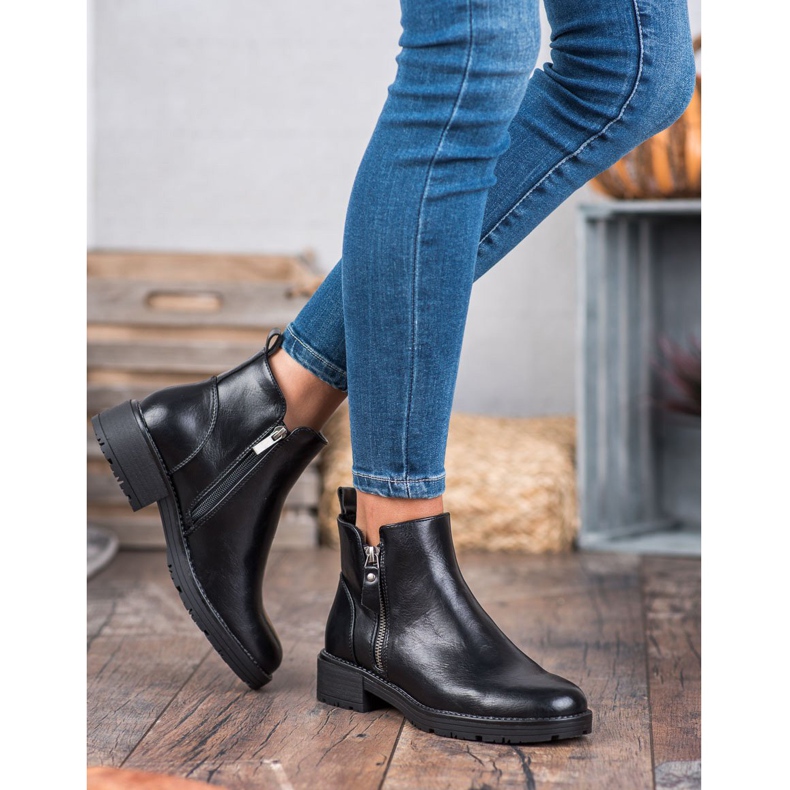 Vinceza Low Ankle Boots With A Zipper black 2