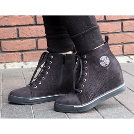 Openwork Sneakers XW36236 Black 2