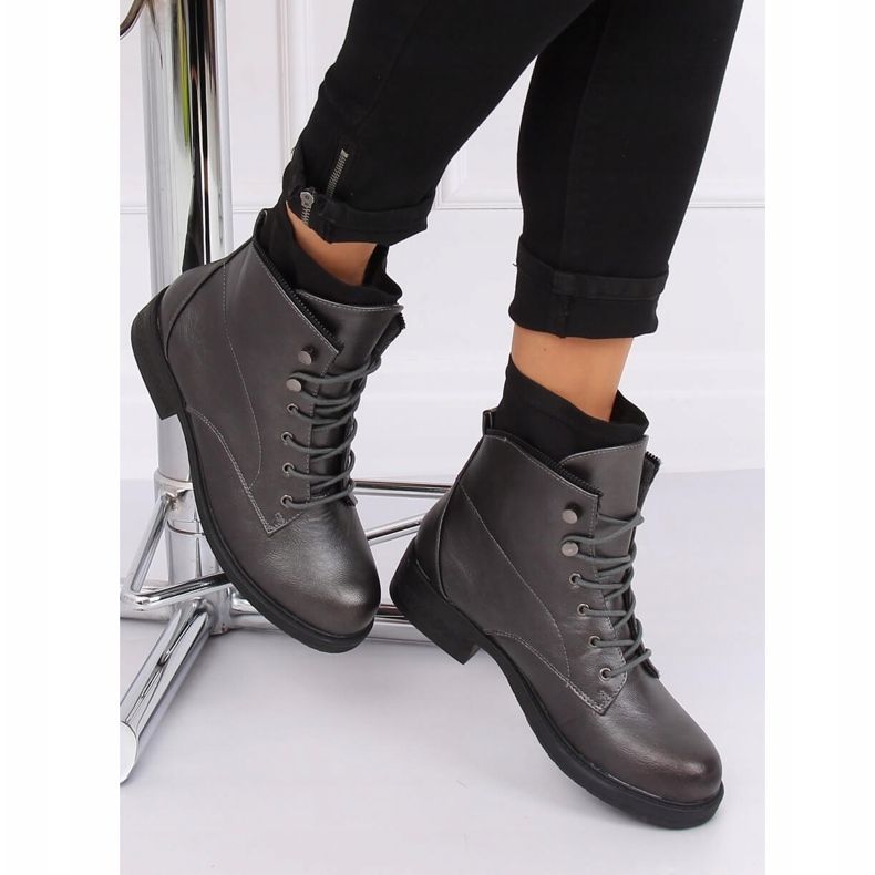 Graphite 100-901B0-1 Pewter boots for women black 2
