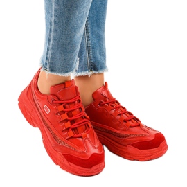 Red trendy women's sports shoes C3 1