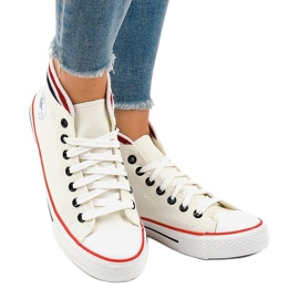 Classic white lace-up sneakers W01 1