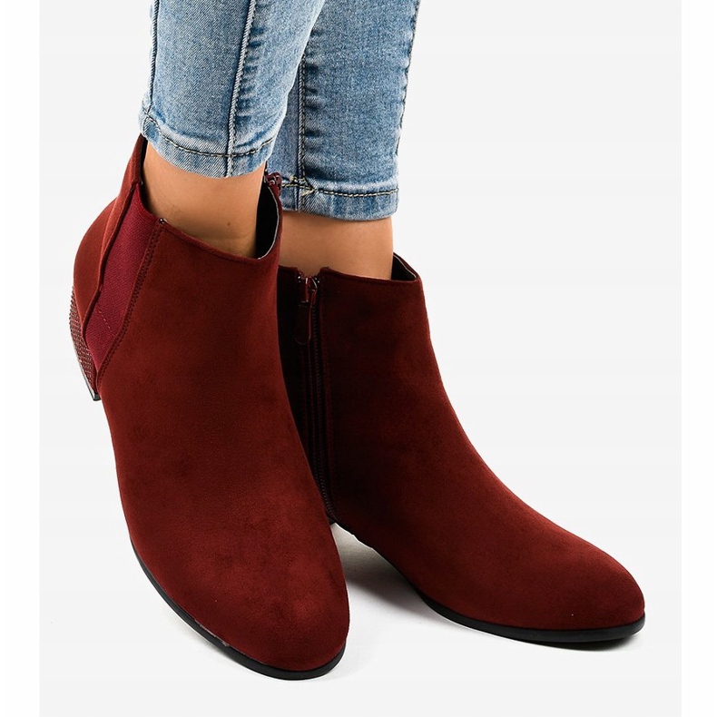Maroon suede boots on the post HQ0018 red 2