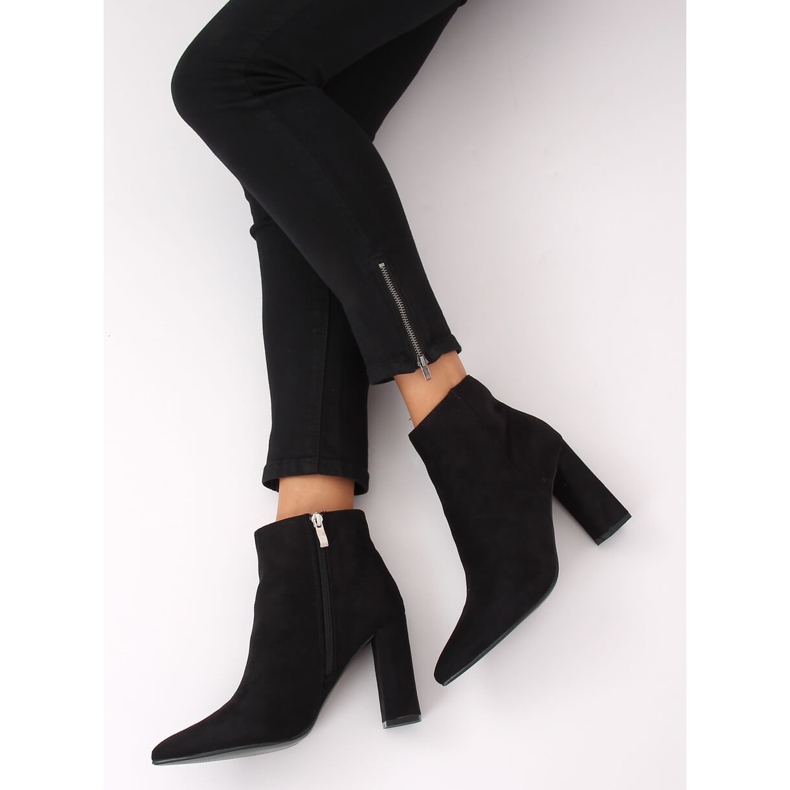 Black high heels 1933 Black 2