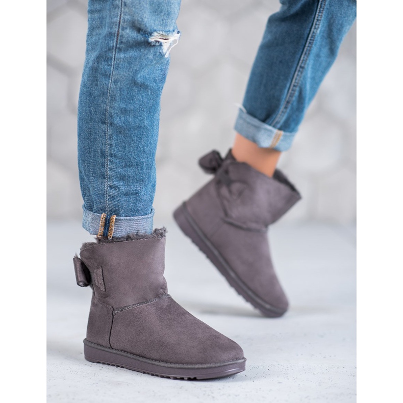 Gray Mukluki With A Bow grey 2