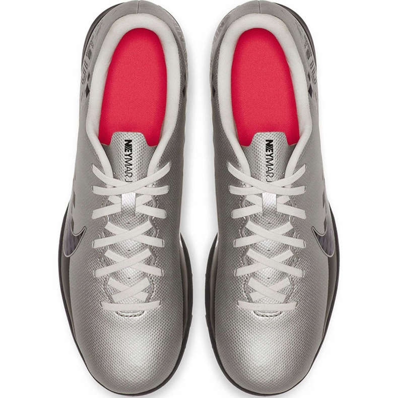 Nike Mercurial Vapor 13 Club Neymar Tf M AT8000-006 football shoe grey silver 1