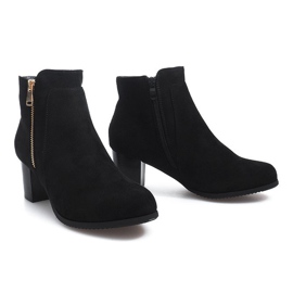Boots On Heel J0049-1 Black 2