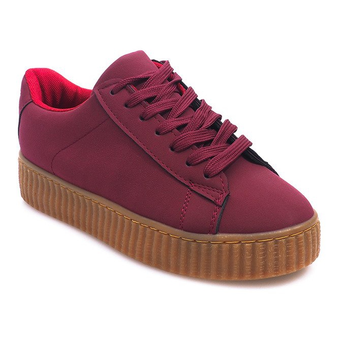 Creepers Boots On The AM-1101 Red Platform 2