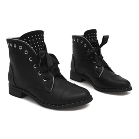 Exclusive Boots Y8152 Black 2