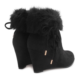 Black Boots On Wedge L6058 1