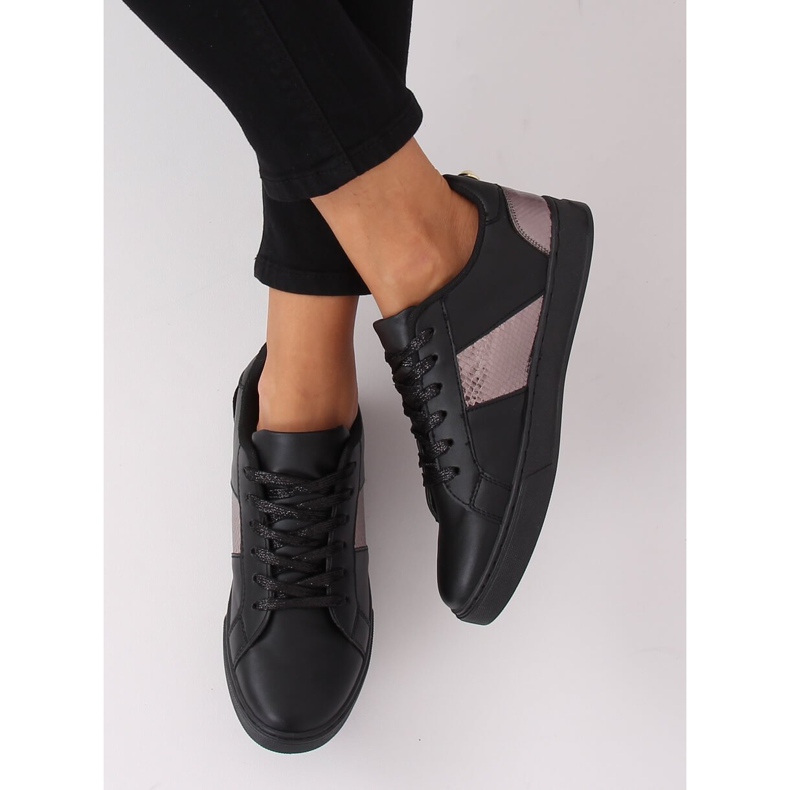 Black women's sneakers X93 Black 1